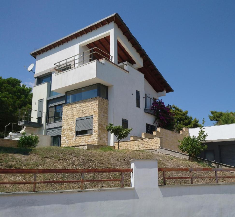 Villa Stadi นิกิติ ภายนอก รูปภาพ